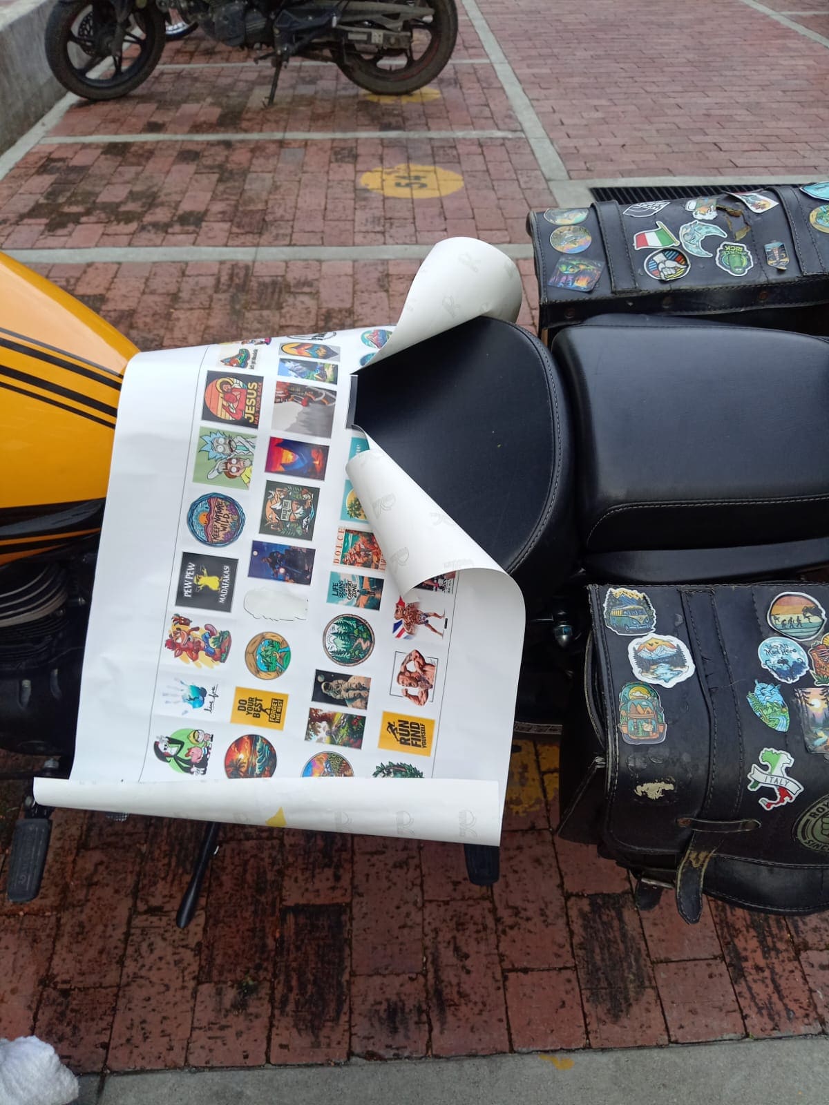 Calcomanias y stickers