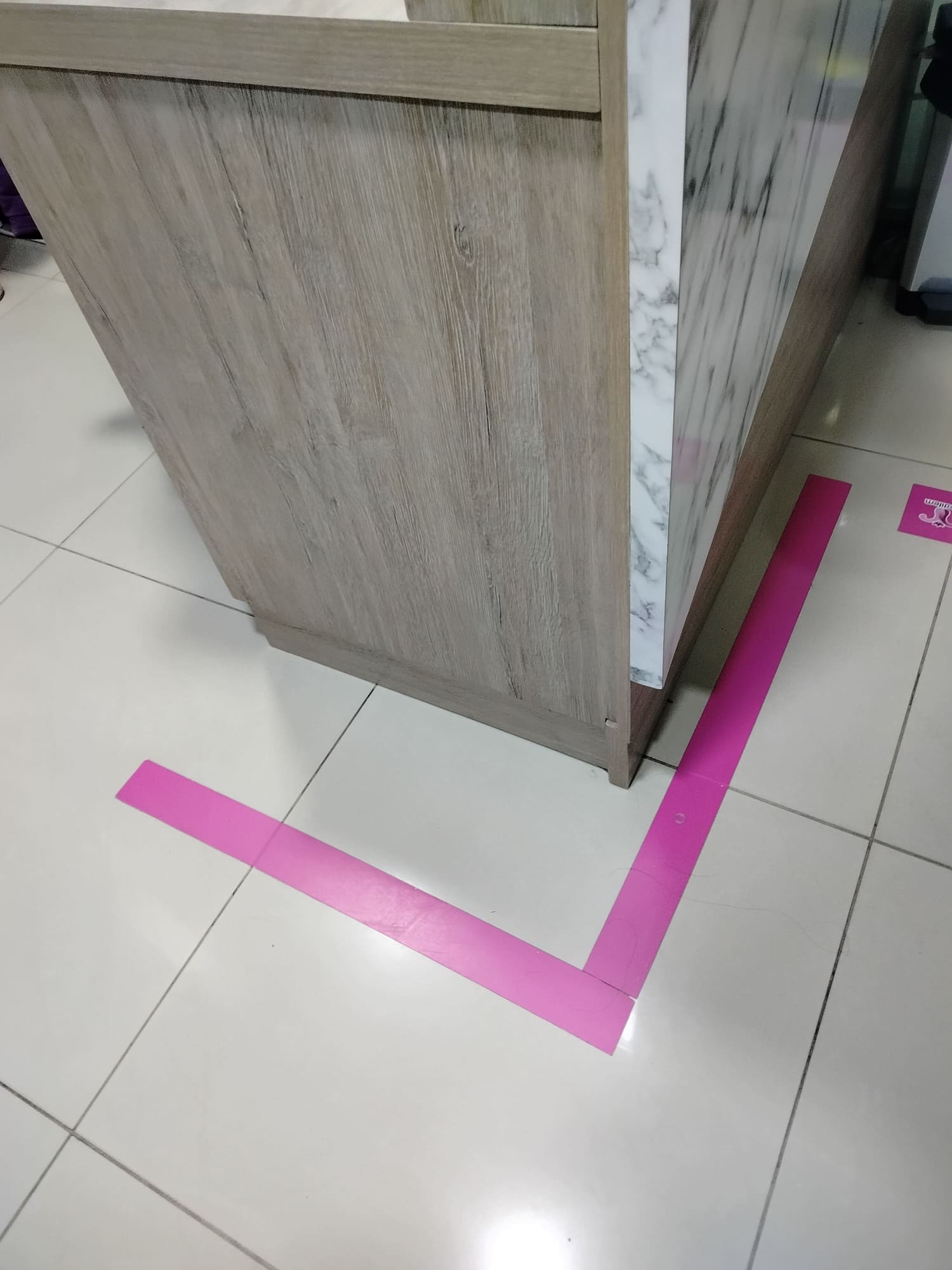 Vinilo de tráfico pesado antideslizante personalizado